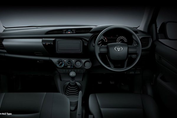 New Hilux S Cab
